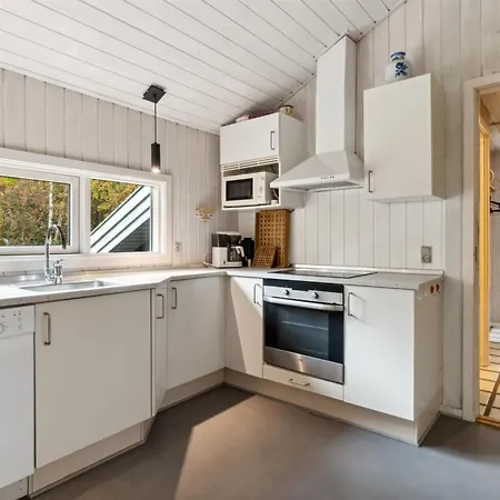 Aimo - 300m From The Sea By Interhome Holiday home