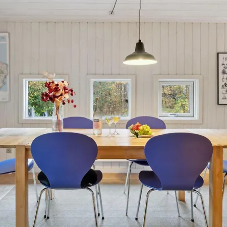 Holiday home Aimo - 300m From The Sea By Interhome *