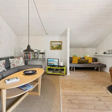 Aimo - 300m From The Sea By Interhome Ferienhaus *