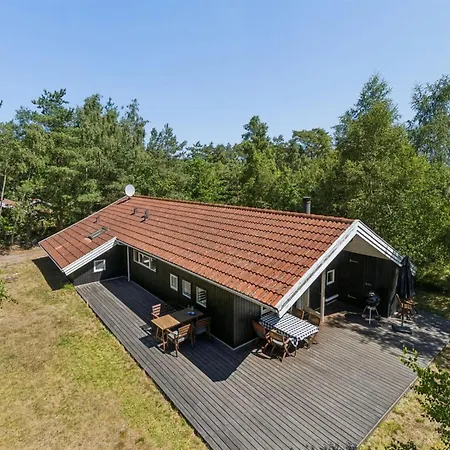 Aimo - 300m From The Sea By Interhome Feriehus