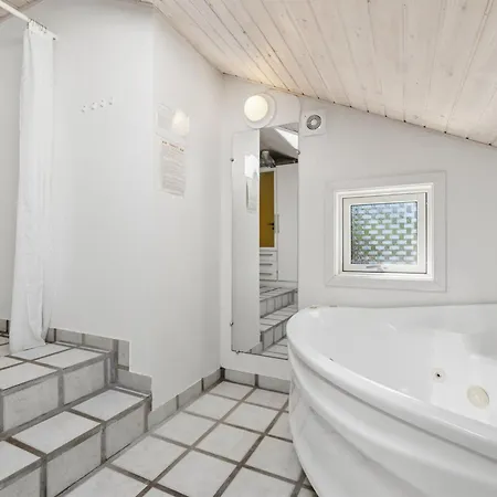 Aimo - 300m From The Sea By Interhome * Neksø