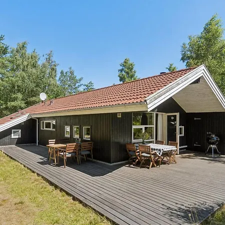 Aimo - 300m From The Sea By Interhome Ferienhaus Neksø