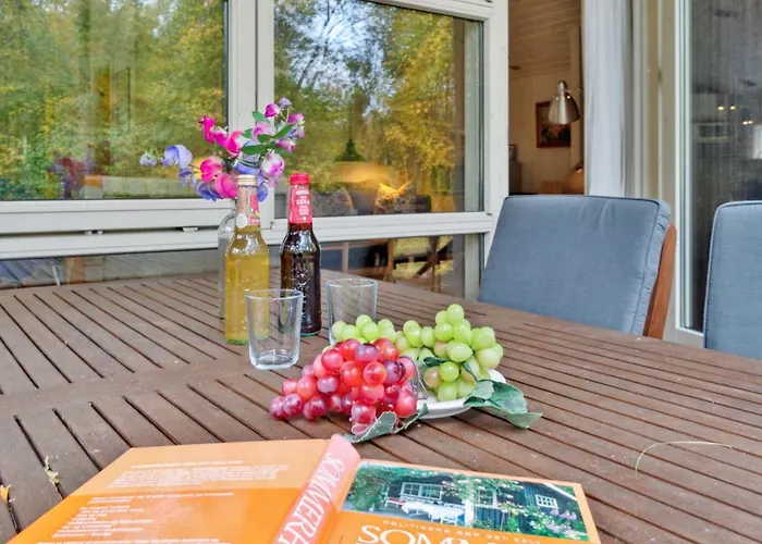 Aimo - 300m From The Sea By Interhome