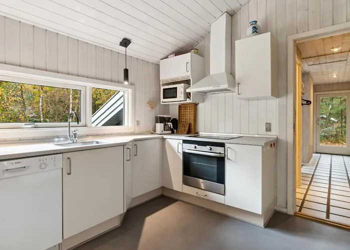 Aimo - 300m From The Sea By Interhome Hébergement de vacances